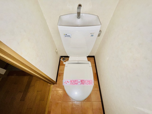 トイレ　トイレもきれいです ※反転の場合あり