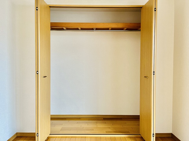 収納　大きなものも収納できそうです ※反転の場合あり