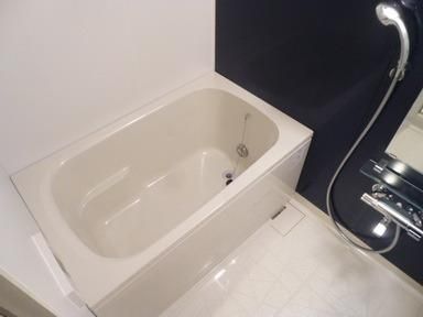 バス・シャワールーム　バスルーム