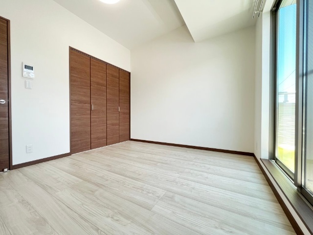 居室・リビング　※他部屋参考写真