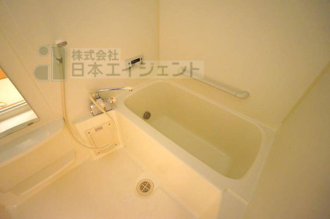 バス・シャワールーム　浴室