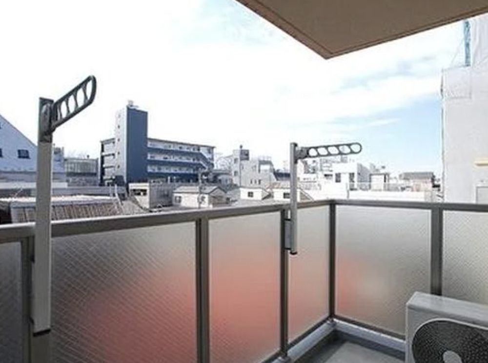 バルコニー　写真は同タイプ住居です。
