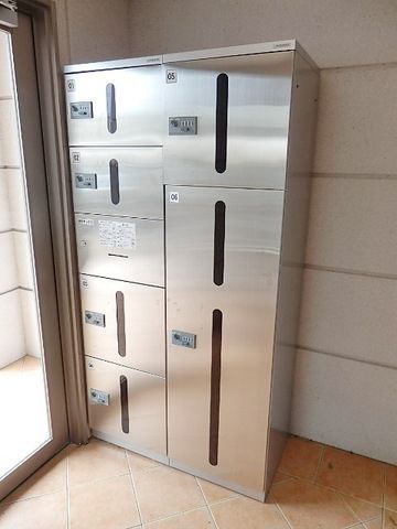 ロビー　便利な宅配ＢＯＸ