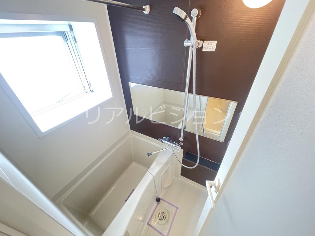 バス・シャワールーム　他部屋参考写真