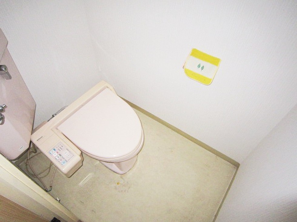 トイレ　ゆったりとした空間のトイレです