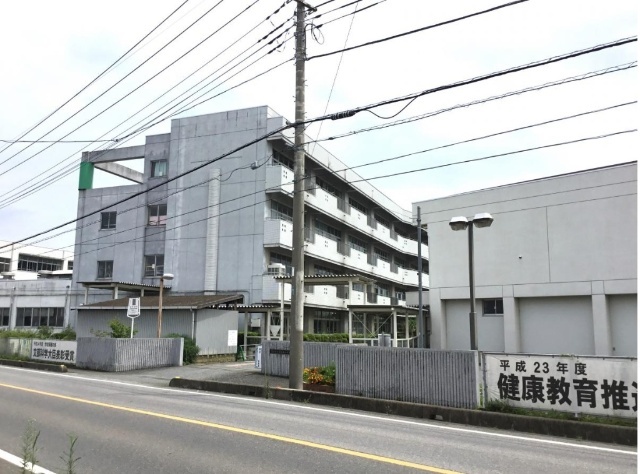 小学校　深谷市立深谷西小学校（小学校）まで711m