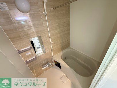 バス・シャワールーム　同会社施工参照　現状優先