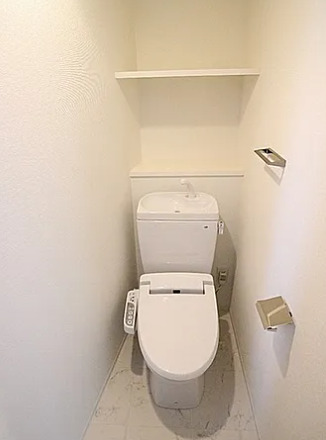 トイレ　別部屋の画像を使用しております。