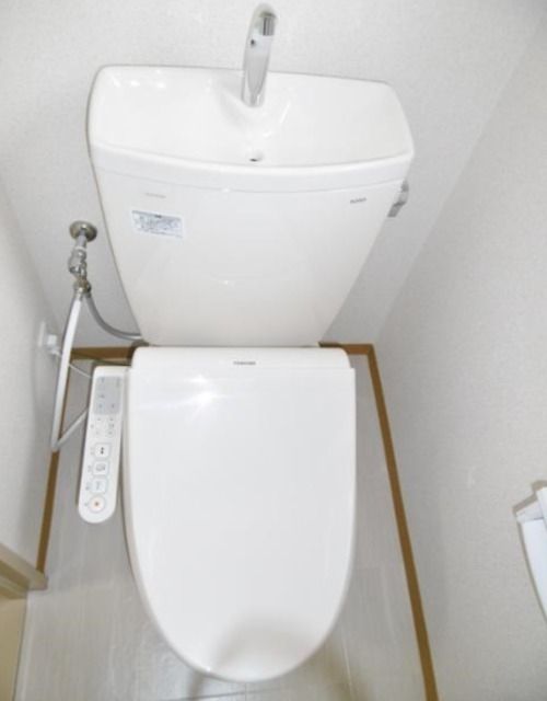トイレ　トイレ