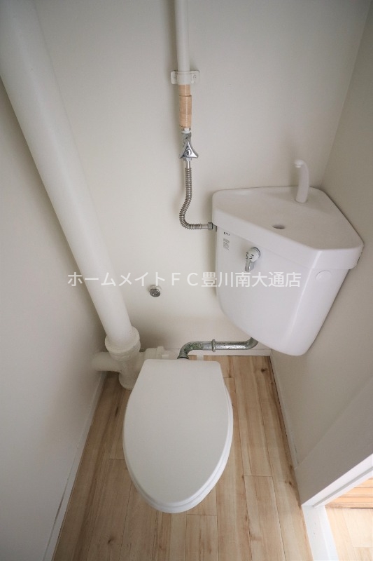 トイレ　同型別部屋写真