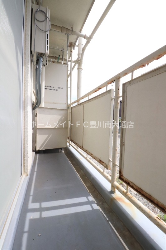 バルコニー　同型別部屋写真