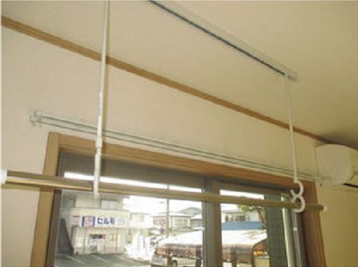 その他設備　室内物干し機