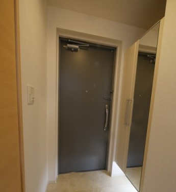 玄関　玄関※別部屋参考写真
