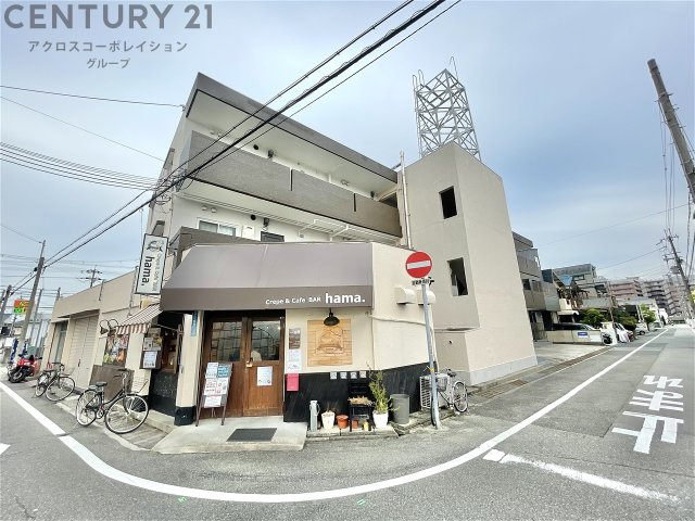 建物外観　敷地内駐車場あり！
