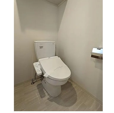 トイレ　シンプルで使いやすいトイレです
