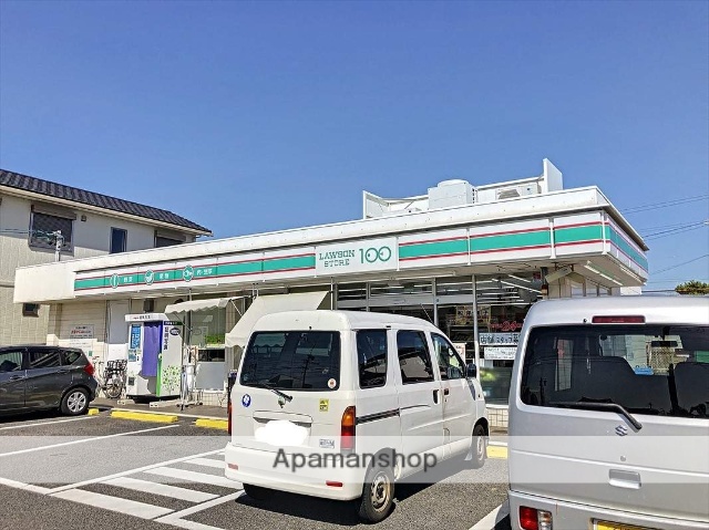 コンビニ　ローソンストア１００（コンビニ）まで411m