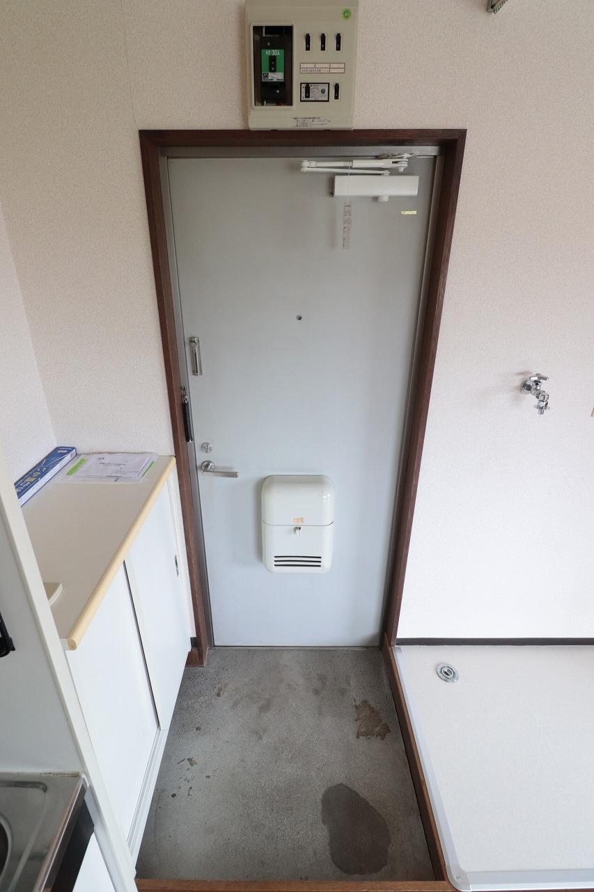 玄関　玄関