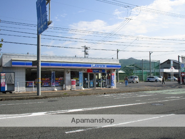 コンビニ　ローソン岩美国府店（コンビニ）まで673m