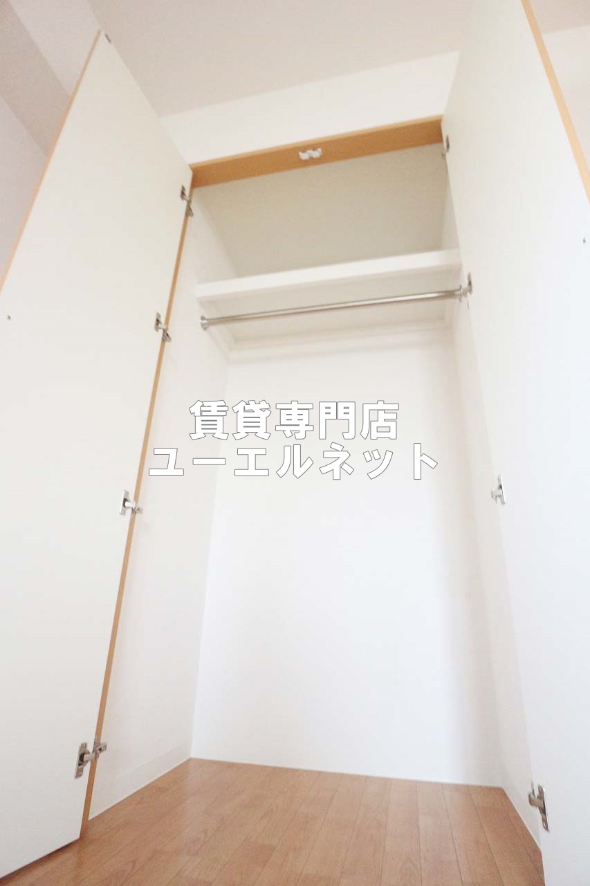 収納　クローゼット付きでお部屋もスッキリ♪