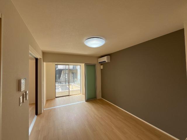 居室・リビング　リビング