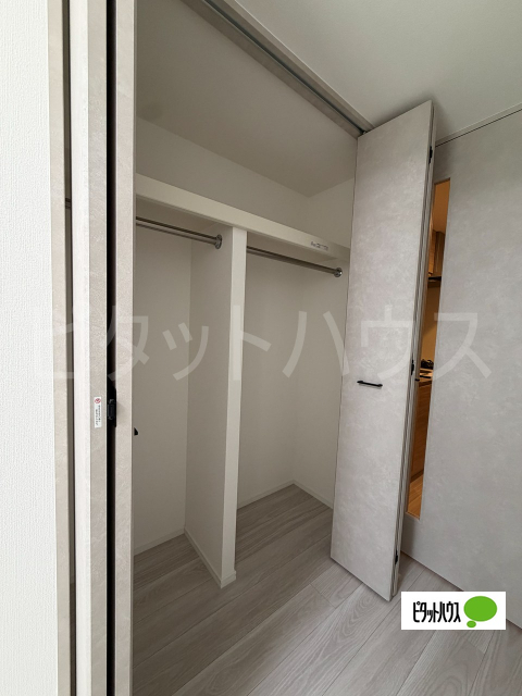 収納　クローゼット
