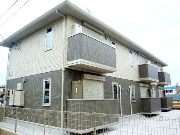 建物外観　西武立川駅徒歩10分圏内です