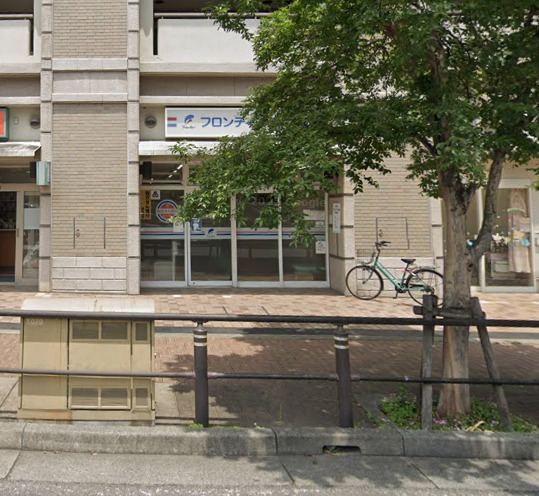 ドラックストア　フロンティア薬局 阪神尼崎店（ドラッグストア）まで725m