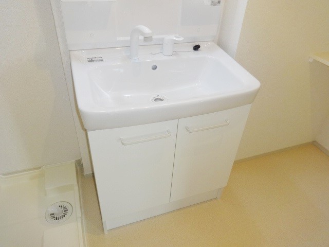 洗面設備　洗面所も広くて使いやすそうです◎