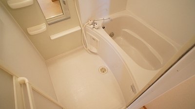 バス・シャワールーム　お風呂です
