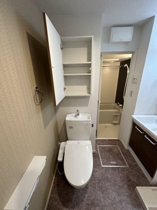 トイレ　清潔感のあるトイレです