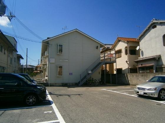 建物外観　建物外観を気になさる方へ、見た目の良い物件です