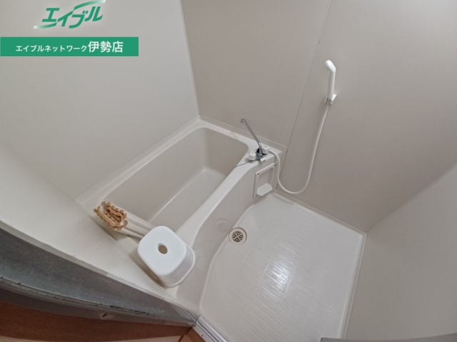 バス・シャワールーム　同物件別部屋の写真