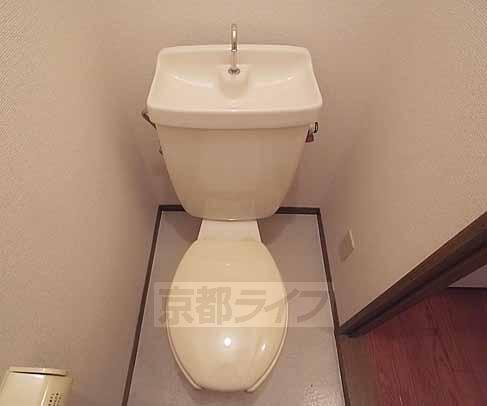 トイレ　清潔感のあるトイレ