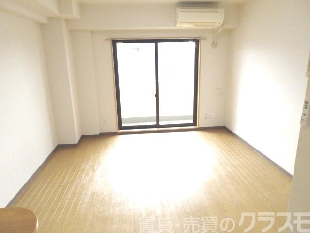 居室・リビング　広々としたお部屋です♪
