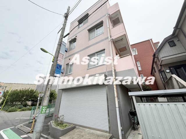 建物外観　お電話でお問い合わせ頂きますとスムーズに対応可能です＾＾