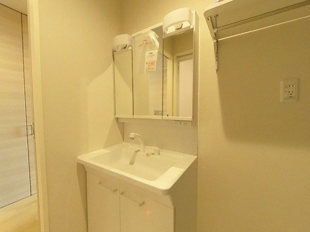 洗面設備　お問い合わせは【048-776-5175】レーベンハウス上尾