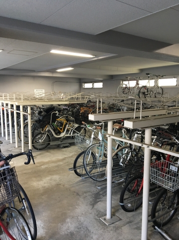 駐車場　駐輪場