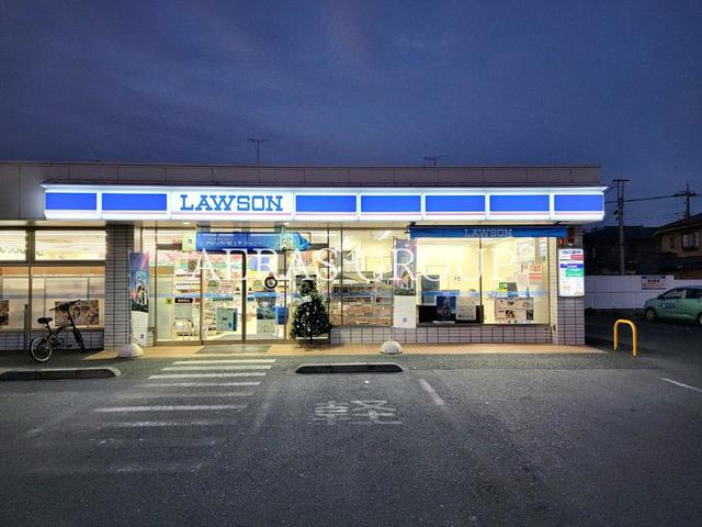 コンビニ　ローソン八王子川口町店（コンビニ）まで689m