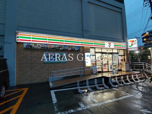 コンビニ　セブンイレブン川崎中原区役所前店（コンビニ）まで342m