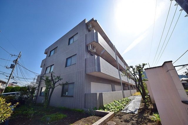 建物外観　外観写真