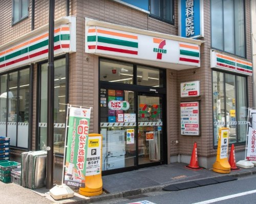 コンビニ　セブンイレブン 世田谷成城6丁目店（コンビニ）まで400m