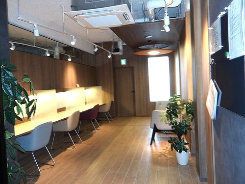 その他設備　テレワーク対応型ラウンジ