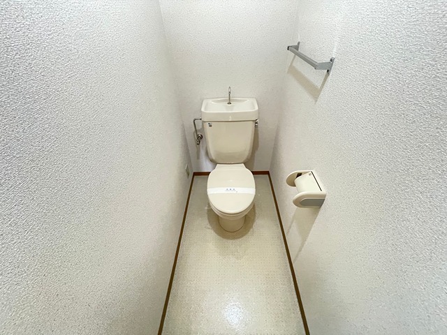 ガーデンスクエア伊丹B棟のトイレ写真