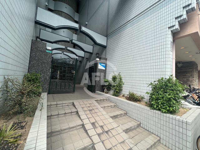 エントランス　富士プラザII中央　エントランス