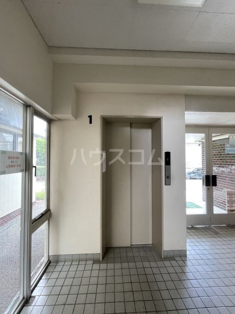ロビー
