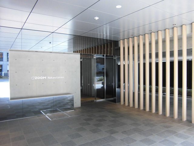 エントランス　弊社は都内全域の物件をご紹介可能です！