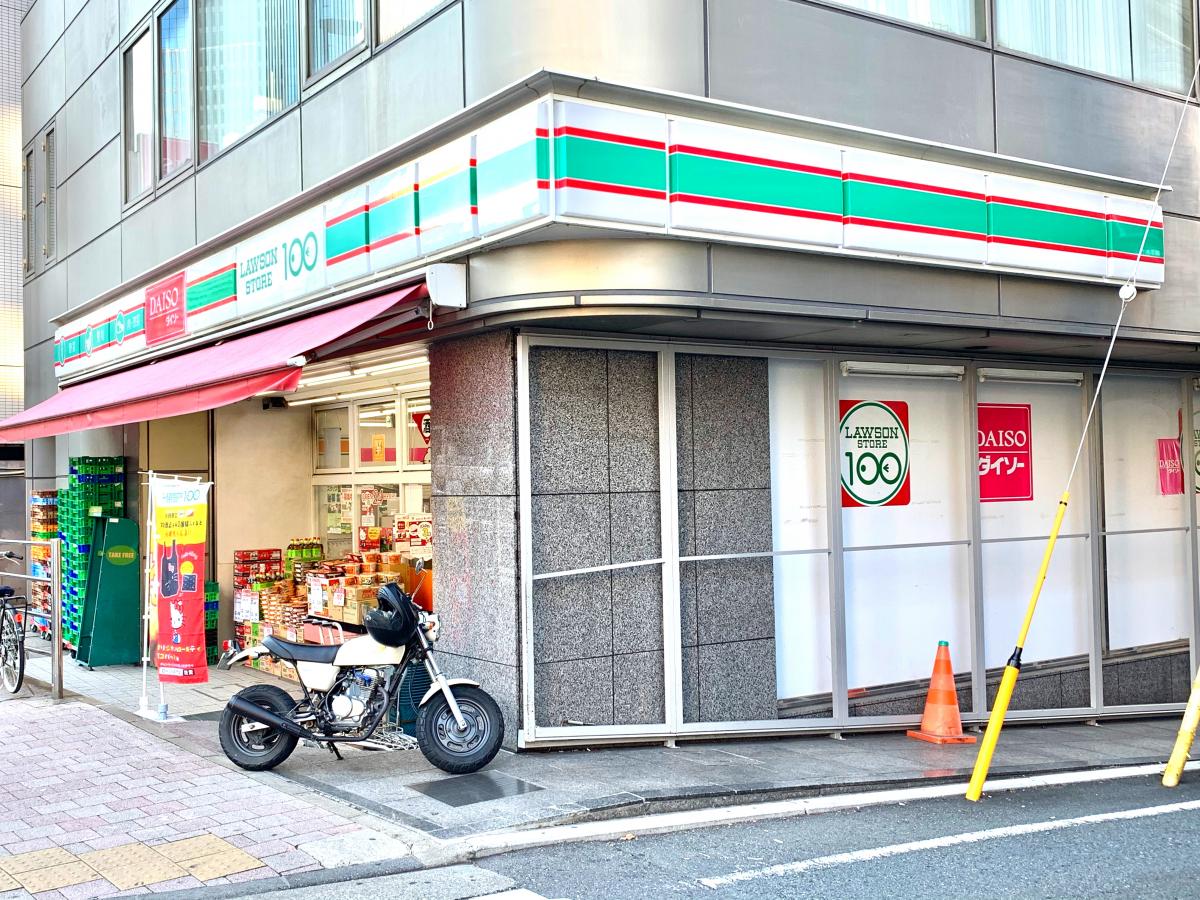 コンビニ　ローソンストア100中野中央店（コンビニ）まで29m