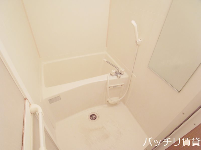 バス・シャワールーム　画像は別号室イメージの為、現況を優先いたします。