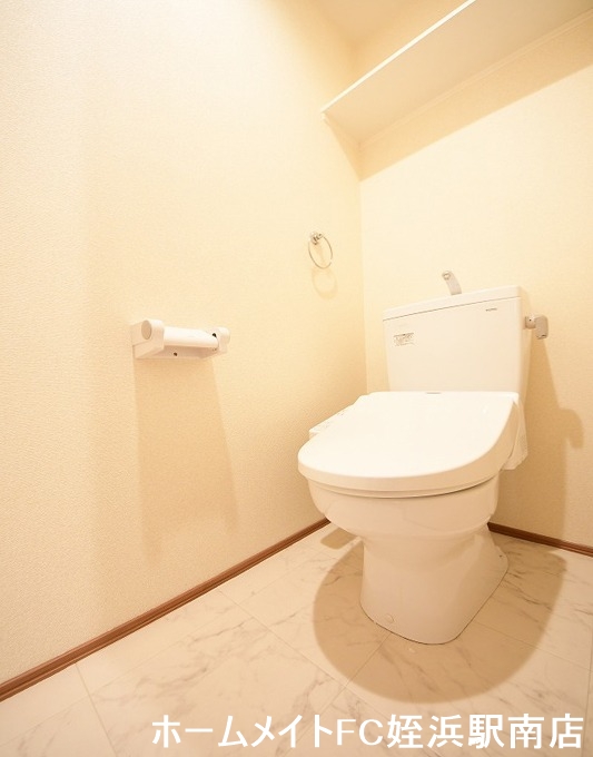 トイレ　★温水洗浄便座は設備です♪★別部屋参考写真