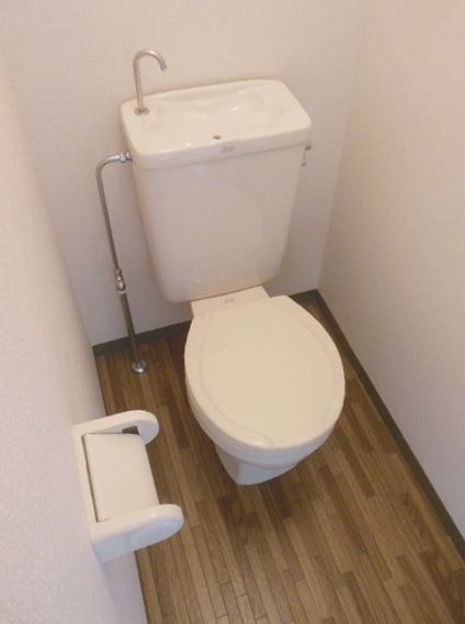 トイレ　★トイレ別でトイレも一息つけますね★